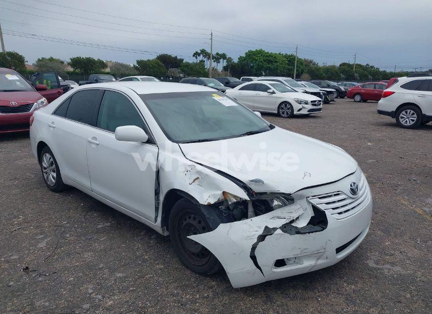 2007 Toyota Camry LE V6 (VIN 4T1BK46K57U514508) main photo