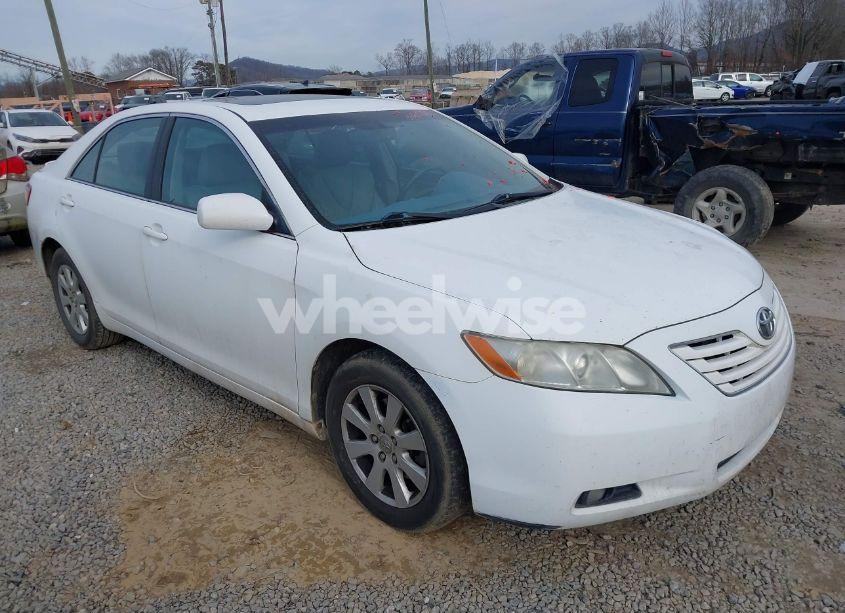 2007 Toyota Camry XLE V6 (VIN 4T1BK46K57U539635) main photo