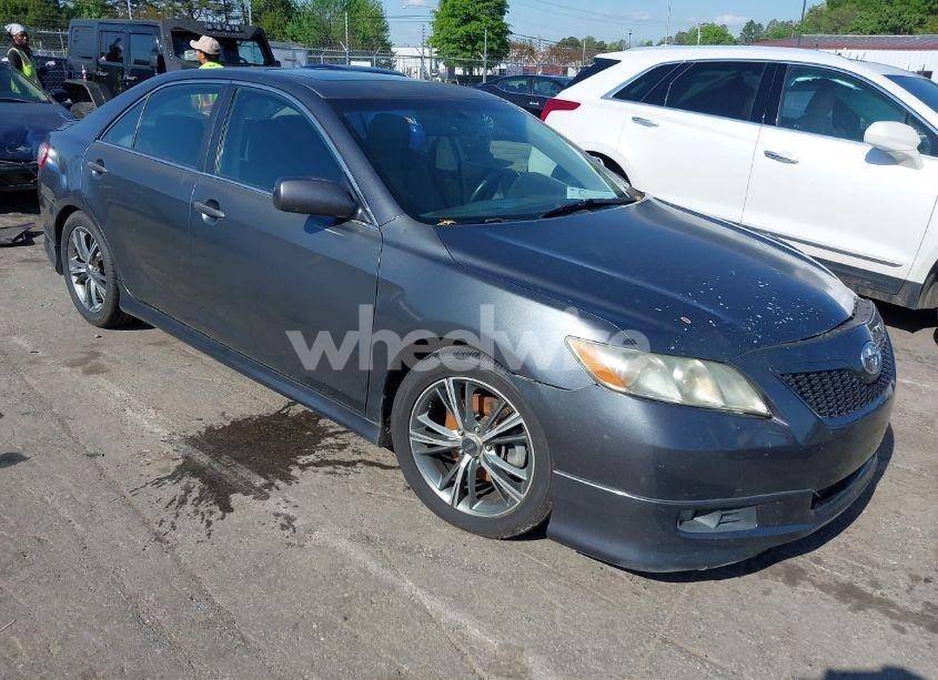 2007 Toyota Camry SE V6 (VIN 4T1BK46K57U552451) main photo