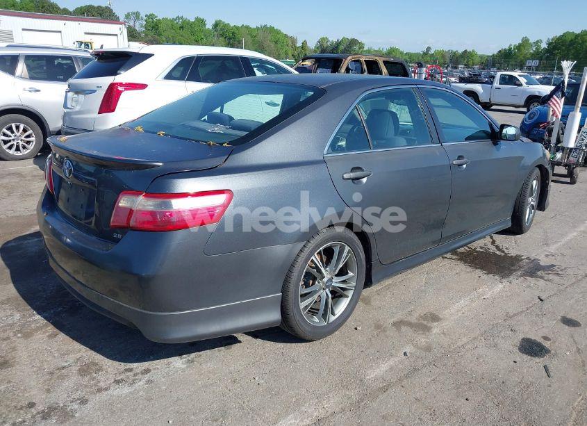 Photo 4 of 2007 Toyota Camry SE V6 (VIN 4T1BK46K57U552451)