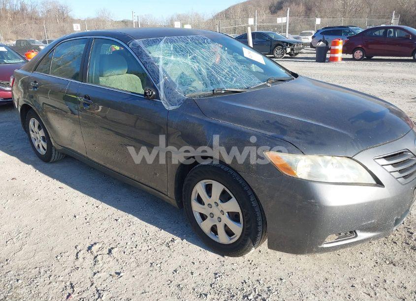 2008 Toyota Camry LE V6 (VIN 4T1BK46K58U056518) main photo