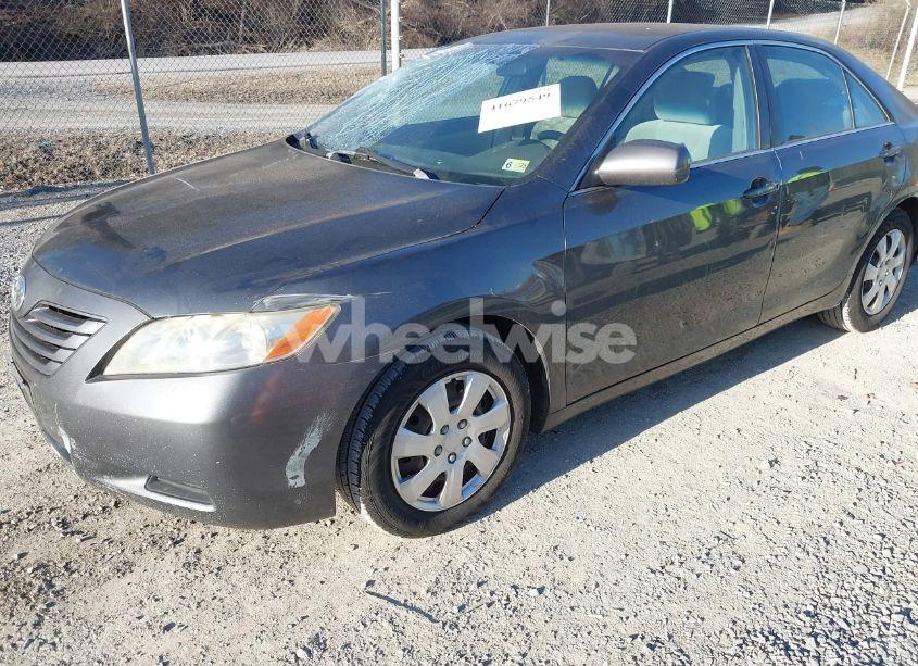 Photo 2 of 2008 Toyota Camry LE V6 (VIN 4T1BK46K58U056518)
