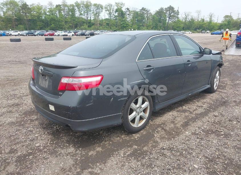 Photo 4 of 2008 Toyota Camry SE V6 (VIN 4T1BK46K58U059368)