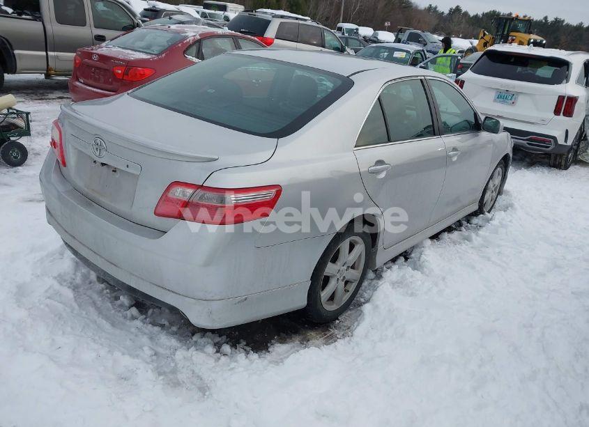 Photo 4 of 2008 Toyota Camry SE V6 (VIN 4T1BK46K58U561071)