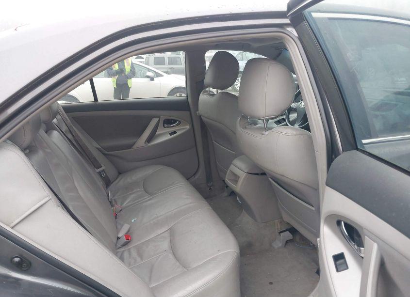 Photo 8 of 2007 Toyota Camry SE V6 (VIN 4T1BK46K67U026863)