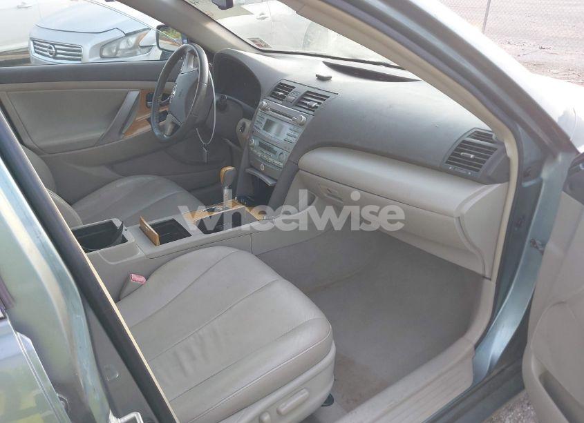 Photo 5 of 2007 Toyota Camry LE V6/SE V6/XLE V6 (VIN 4T1BK46K67U507423)