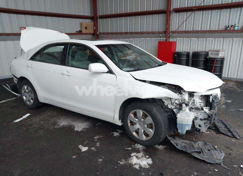 2007 Toyota Camry LE V6 (VIN 4T1BK46K67U537392) main photo