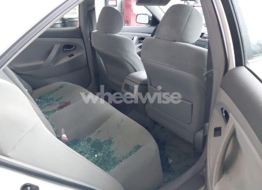 Photo 8 of 2007 Toyota Camry LE V6 (VIN 4T1BK46K67U537392)