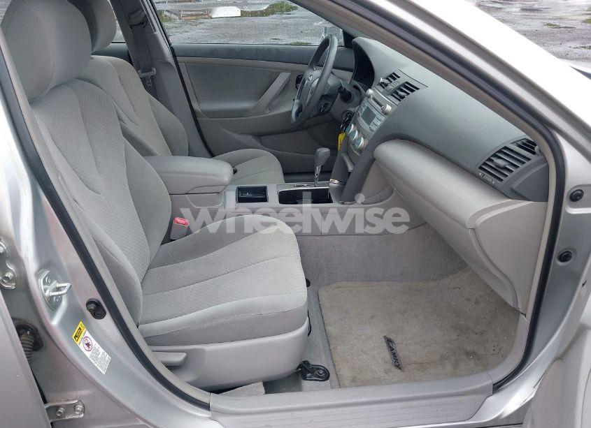 Photo 5 of 2008 Toyota Camry LE V6 (VIN 4T1BK46K68U055894)