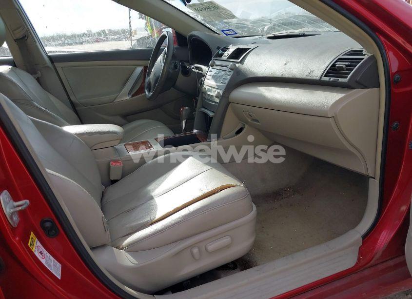 Photo 5 of 2008 Toyota Camry XLE V6 (VIN 4T1BK46K68U067799)