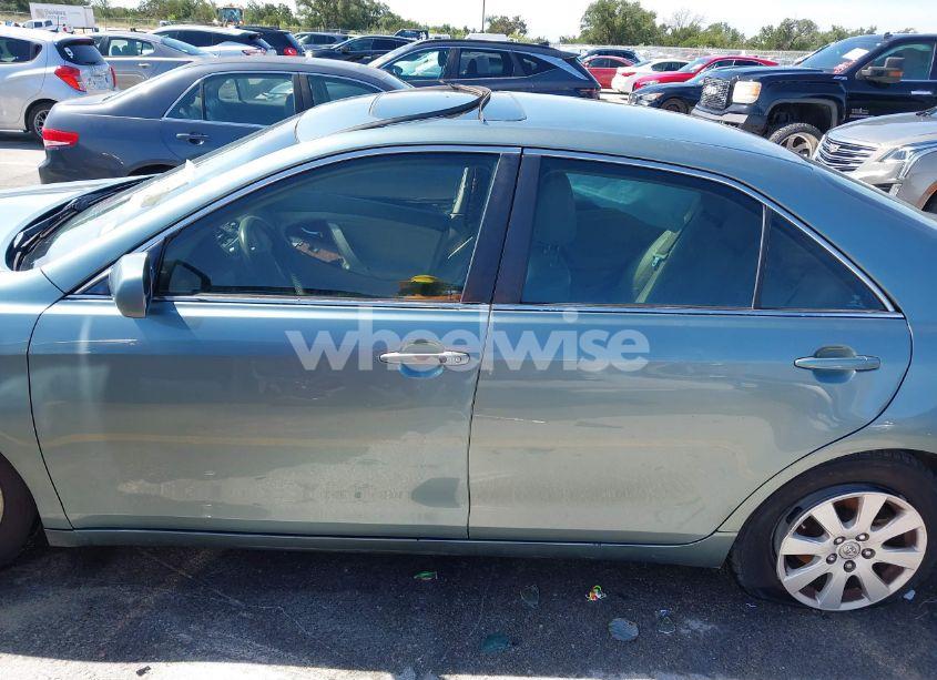 Photo 15 of 2009 Toyota Camry LE V6/SE V6/XLE V6 (VIN 4T1BK46K69U586269)