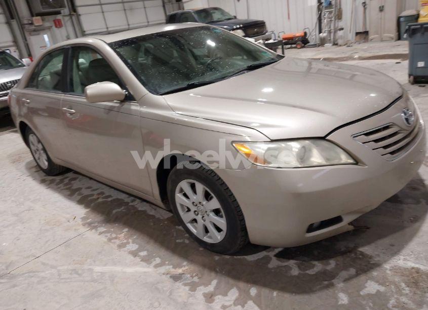 2007 Toyota Camry XLE V6 (VIN 4T1BK46K77U005200) main photo