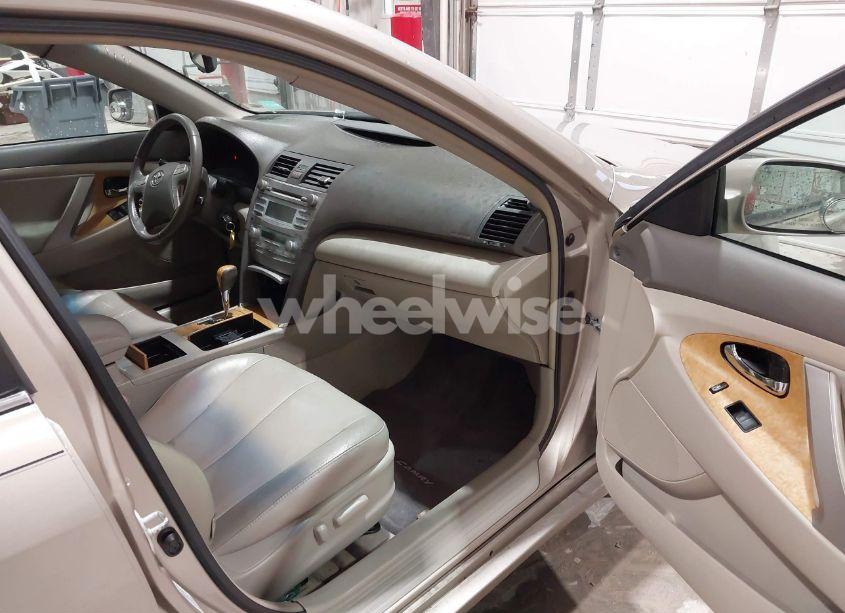 Photo 5 of 2007 Toyota Camry XLE V6 (VIN 4T1BK46K77U005200)