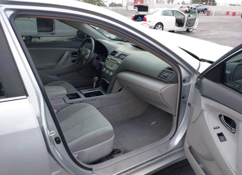 Photo 5 of 2007 Toyota Camry LE V6 (VIN 4T1BK46K77U030520)