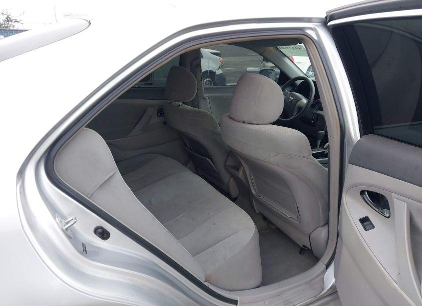 Photo 8 of 2007 Toyota Camry LE V6 (VIN 4T1BK46K77U030520)