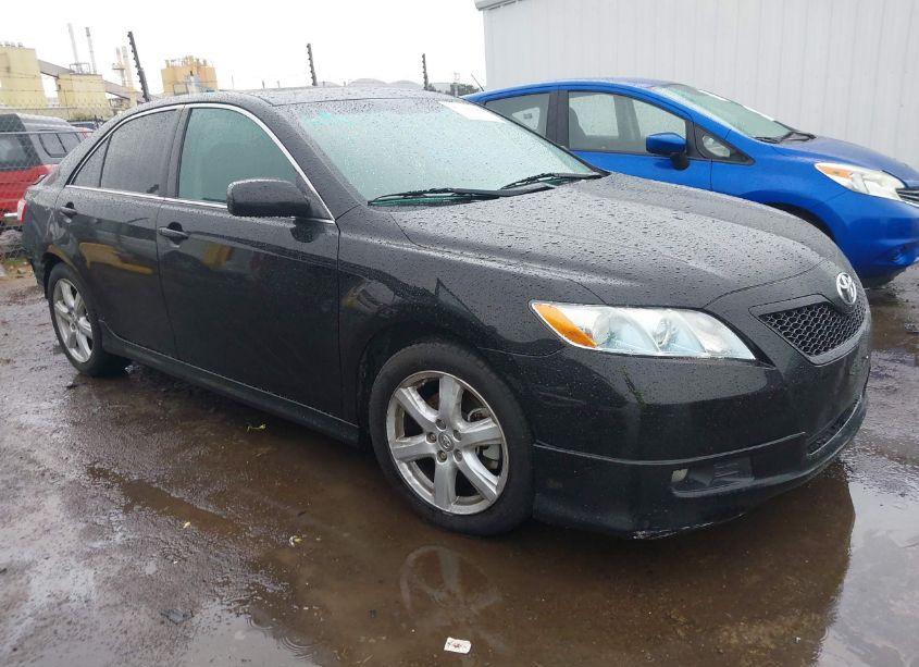 2007 Toyota Camry SE V6 (VIN 4T1BK46K77U504918) main photo