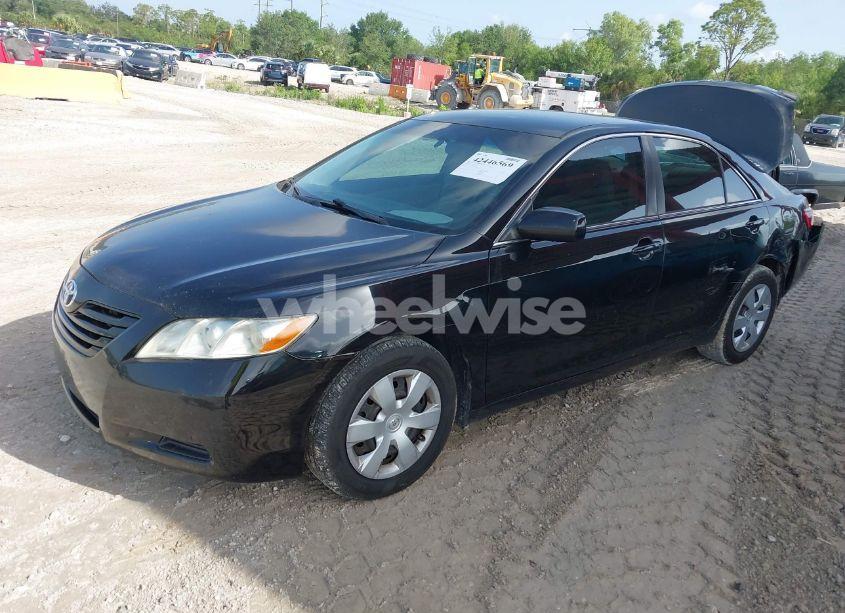 Photo 2 of 2008 Toyota Camry LE V6/SE V6/XLE V6 (VIN 4T1BK46K78U060358)