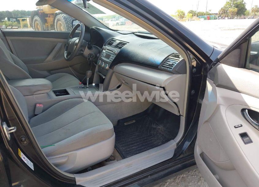 Photo 5 of 2008 Toyota Camry LE V6/SE V6/XLE V6 (VIN 4T1BK46K78U060358)