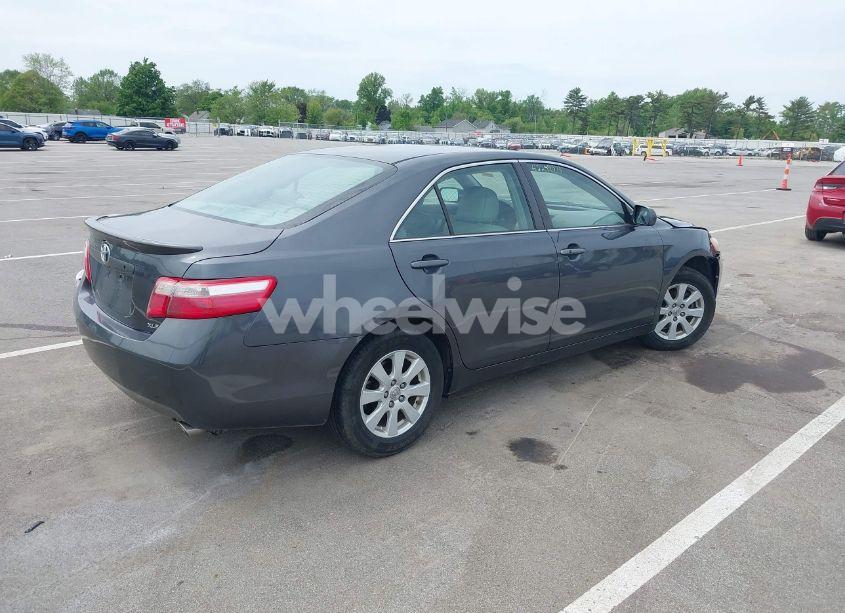 Photo 4 of 2008 Toyota Camry XLE V6 (VIN 4T1BK46K78U575733)