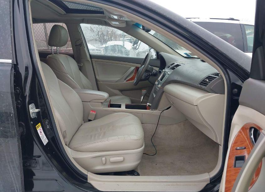 Photo 5 of 2009 Toyota Camry XLE V6 (VIN 4T1BK46K79U077601)