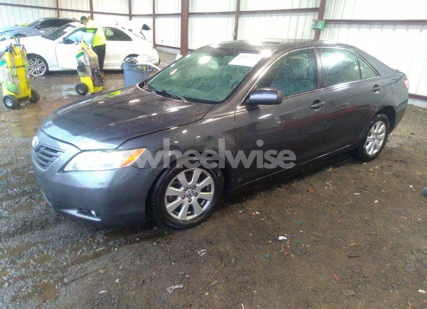 Photo 2 of 2009 Toyota Camry XLE V6 (VIN 4T1BK46K79U082202)