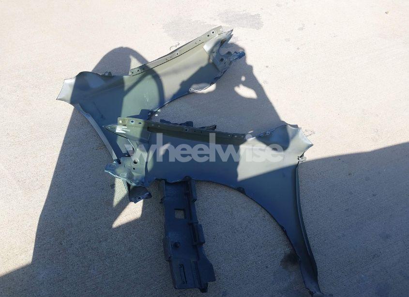 Photo 12 of 2009 Toyota Camry LE V6 (VIN 4T1BK46K79U094172)