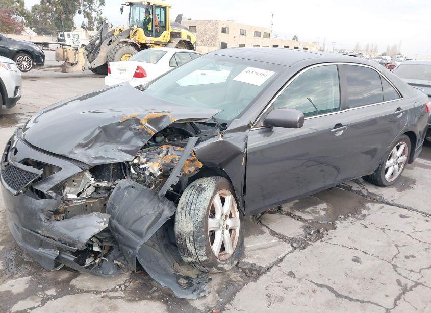 Photo 2 of 2009 Toyota Camry SE V6 (VIN 4T1BK46K79U097007)