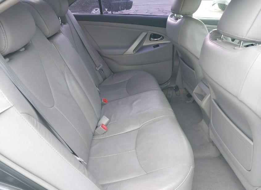 Photo 8 of 2009 Toyota Camry SE V6 (VIN 4T1BK46K79U097007)