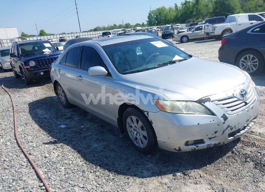 2007 Toyota Camry XLE V6 (VIN 4T1BK46K87U049268) main photo