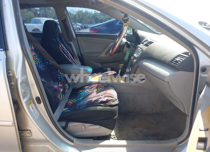 Photo 5 of 2007 Toyota Camry XLE V6 (VIN 4T1BK46K87U049268)