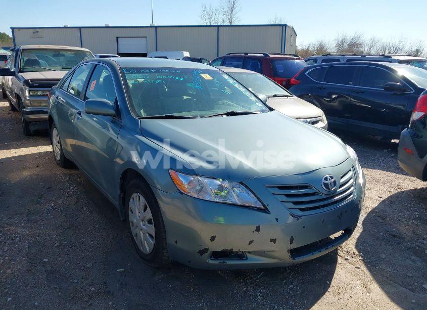 2007 Toyota Camry LE V6 (VIN 4T1BK46K87U501901) main photo