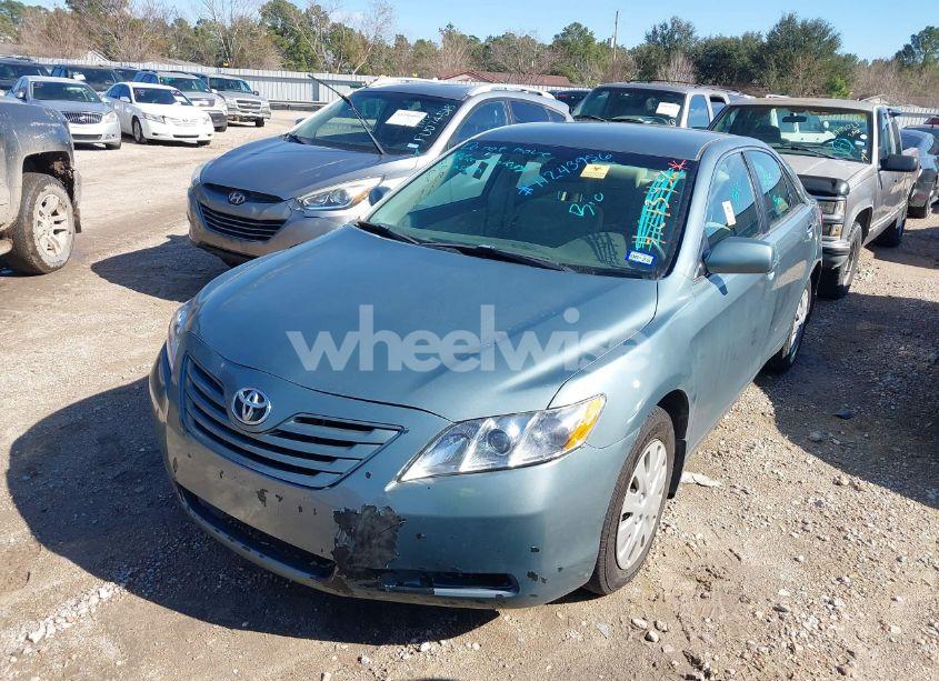 Photo 2 of 2007 Toyota Camry LE V6 (VIN 4T1BK46K87U501901)