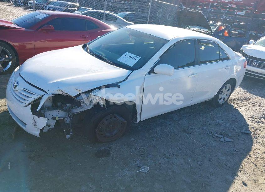 Photo 2 of 2007 Toyota Camry LE V6 (VIN 4T1BK46K87U548006)