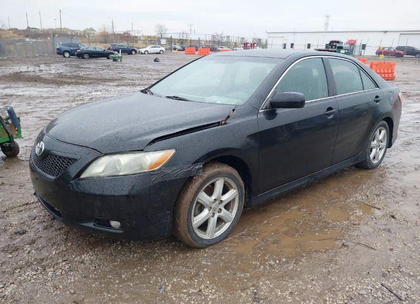 Photo 2 of 2007 Toyota Camry SE V6 (VIN 4T1BK46K87U550631)
