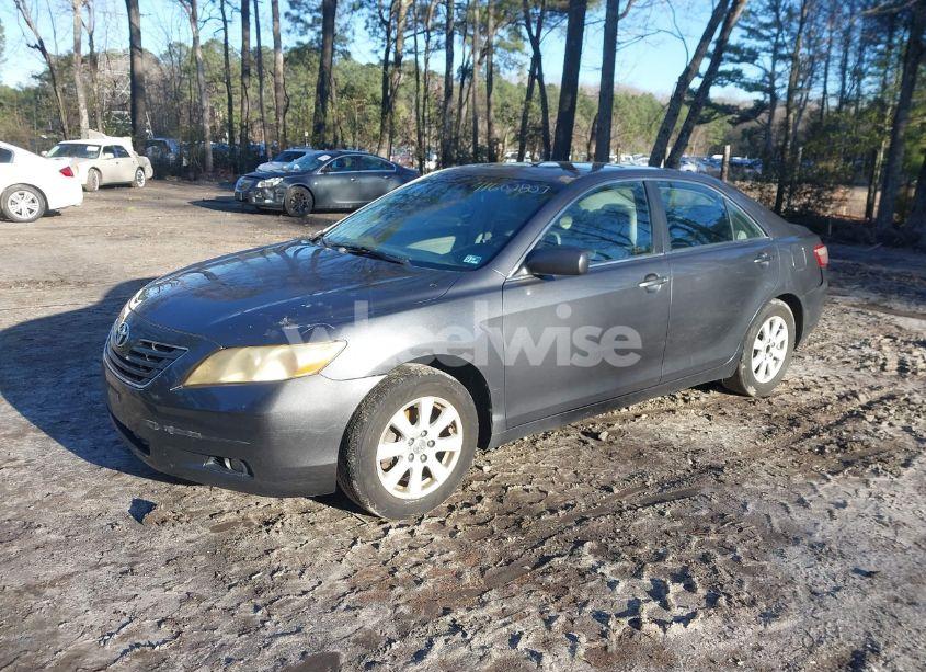 Photo 2 of 2009 Toyota Camry XLE V6 (VIN 4T1BK46K89U077297)
