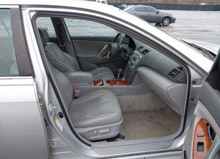 Photo 5 of 2009 Toyota Camry XLE V6 (VIN 4T1BK46K89U086730)