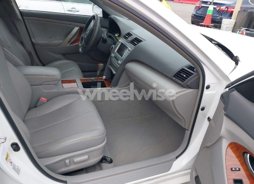 Photo 5 of 2009 Toyota Camry XLE V6 (VIN 4T1BK46K89U595118)