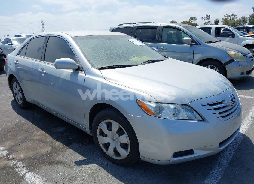 2007 Toyota Camry LE V6 (VIN 4T1BK46K97U029563) main photo