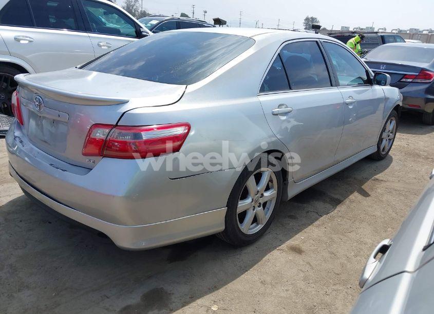 Photo 4 of 2007 Toyota Camry SE V6 (VIN 4T1BK46K97U513037)