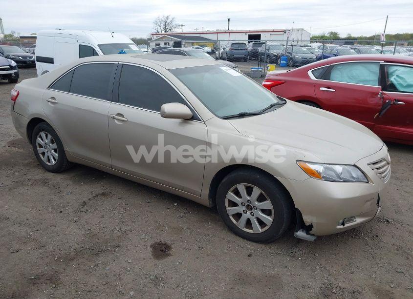 2007 Toyota Camry XLE V6 (VIN 4T1BK46K97U522272) main photo