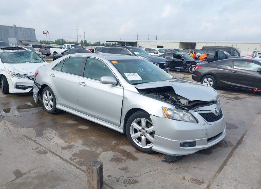 2008 Toyota Camry SE V6 (VIN 4T1BK46K98U570145) main photo