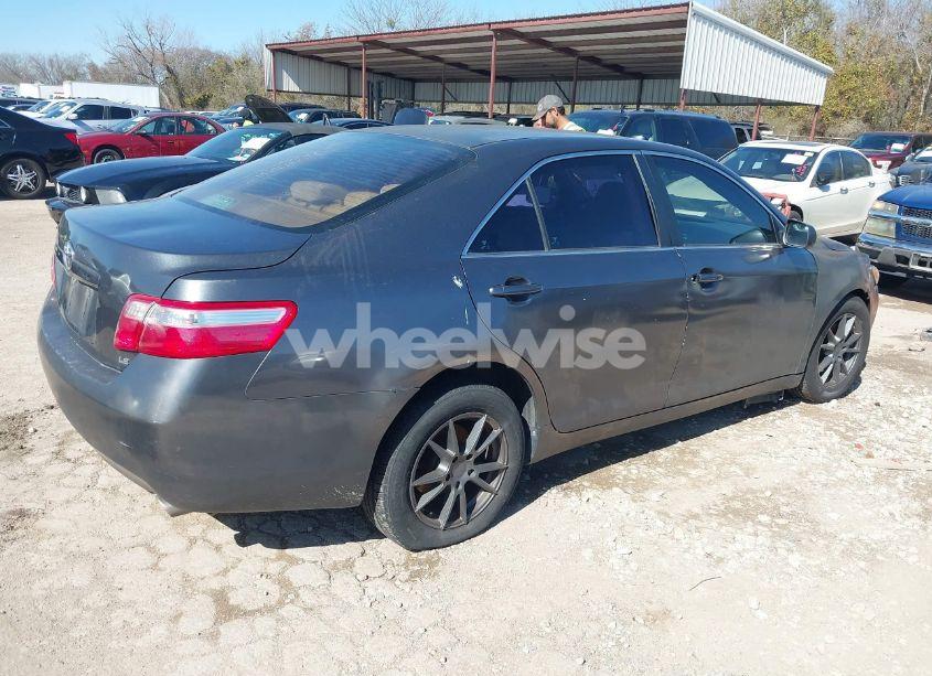 Photo 4 of 2009 Toyota Camry LE V6 (VIN 4T1BK46K99U079706)