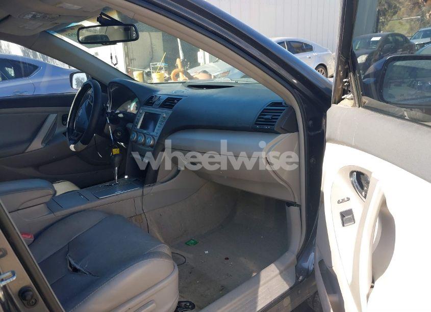 Photo 5 of 2009 Toyota Camry SE V6 (VIN 4T1BK46K99U086879)