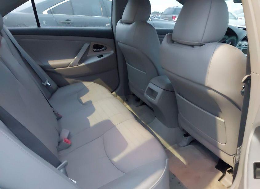 Photo 8 of 2009 Toyota Camry SE V6 (VIN 4T1BK46K99U087157)