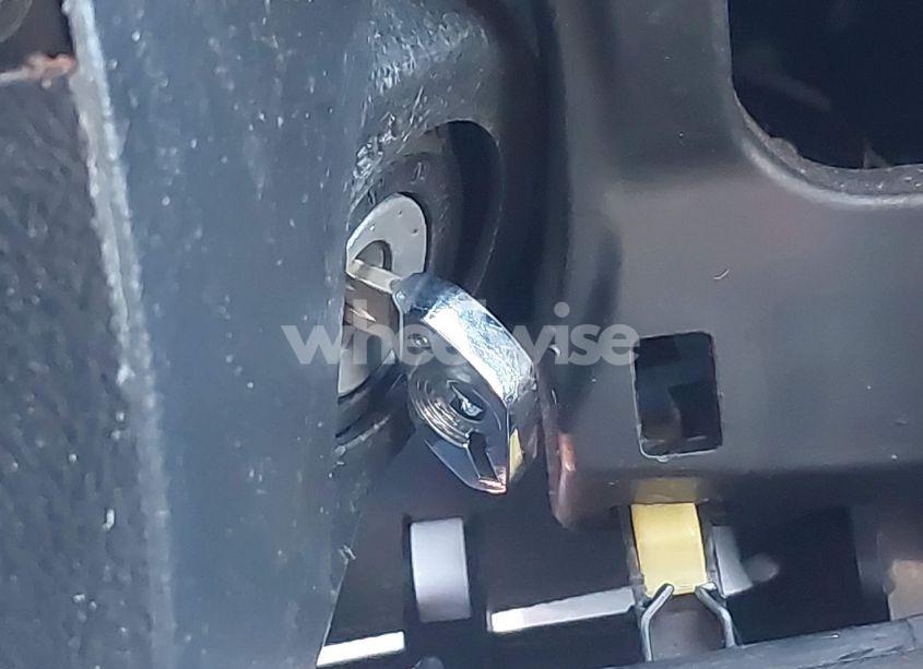 Photo 11 of 2009 Toyota Camry SE V6 (VIN 4T1BK46K99U595077)