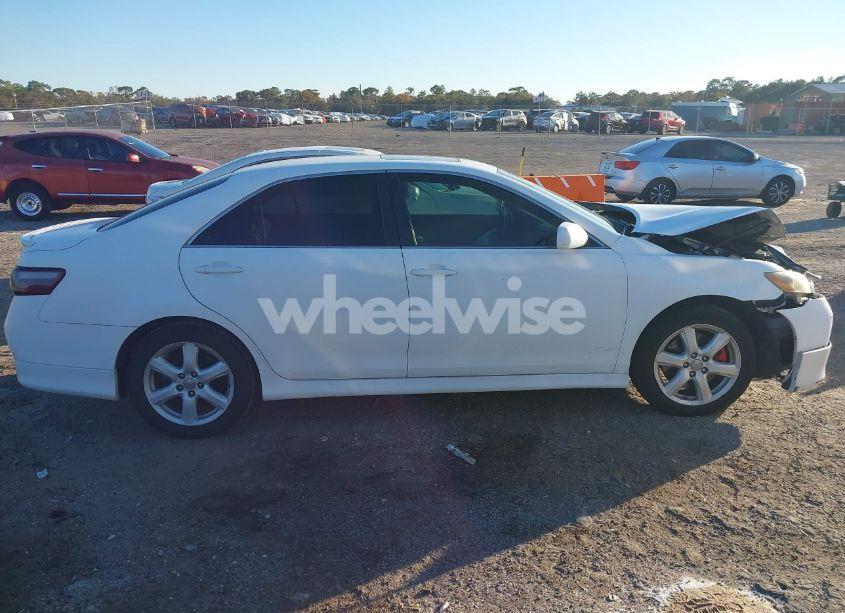 Photo 13 of 2009 Toyota Camry SE V6 (VIN 4T1BK46K99U595077)