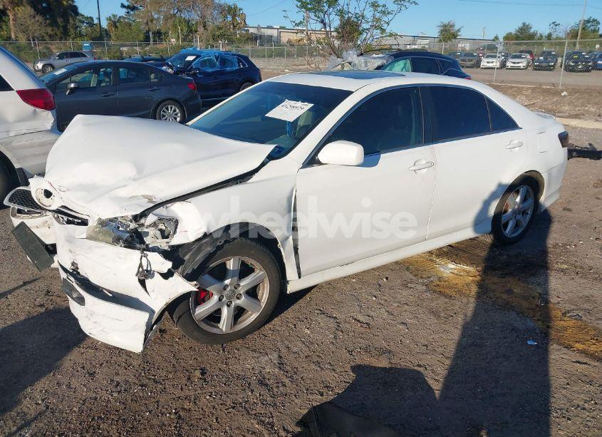 Photo 2 of 2009 Toyota Camry SE V6 (VIN 4T1BK46K99U595077)