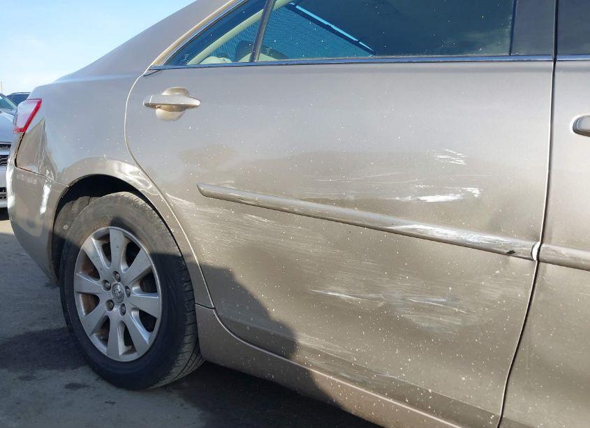 Photo 6 of 2007 Toyota Camry XLE V6 (VIN 4T1BK46KX7U008625)