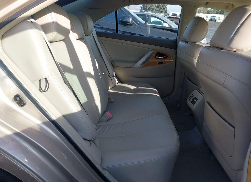 Photo 8 of 2007 Toyota Camry XLE V6 (VIN 4T1BK46KX7U008625)