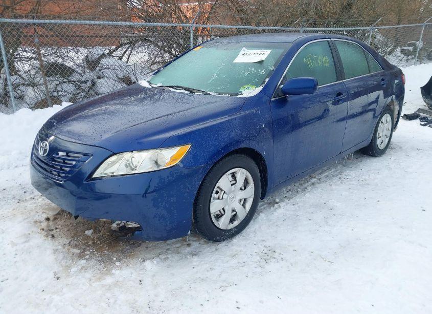 Photo 2 of 2007 Toyota Camry LE V6 (VIN 4T1BK46KX7U043777)